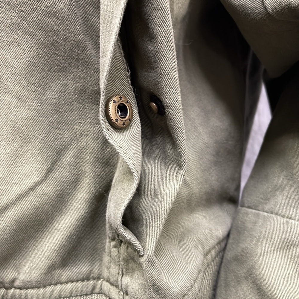 Reserve Fairfax Women's Army Green Full Zipper Cropped Jacket NWT - Picture 2 of 10